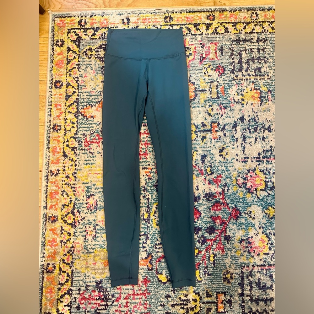 Lululemon 28” Wunder Train Leggings
